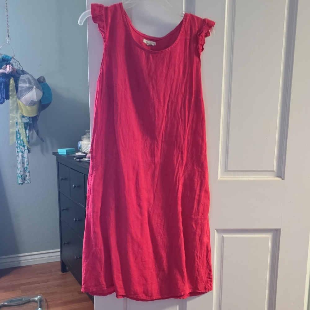 Elegant Red Midi Dress with Ruffle Sleeves